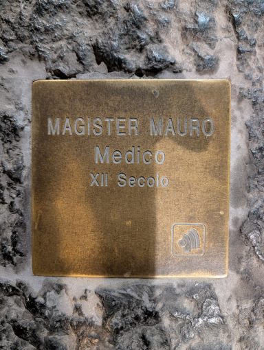 Magister Mauro - Medico - XII Secolo
