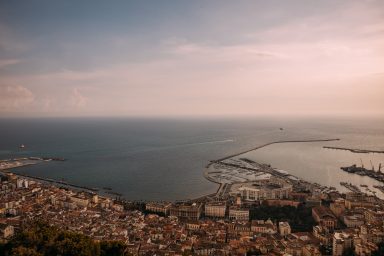 Castello di Arechi - Blick auf den Hafen Salerno