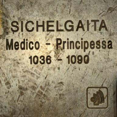 Sichelgaita - Medico - Principessa - 1036-1090 - XI Secolo Sichelgaita - Medico - Principessa - 1036-1090 - XI Secolo