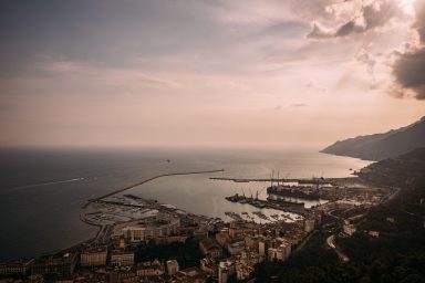 Castello di Arechi - Hafenblick mit untergehender Sonne