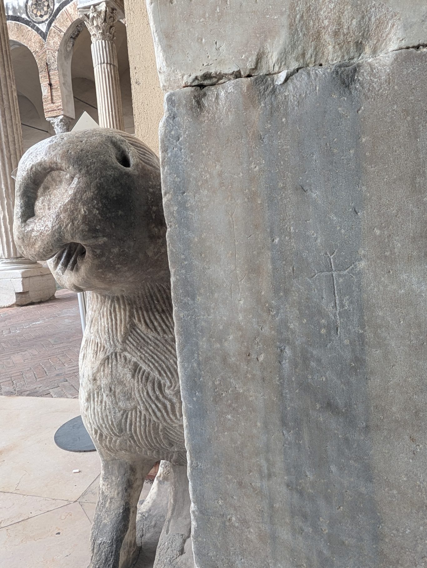 Eingang Duomo di Salerno Eingang Duomo di Salerno